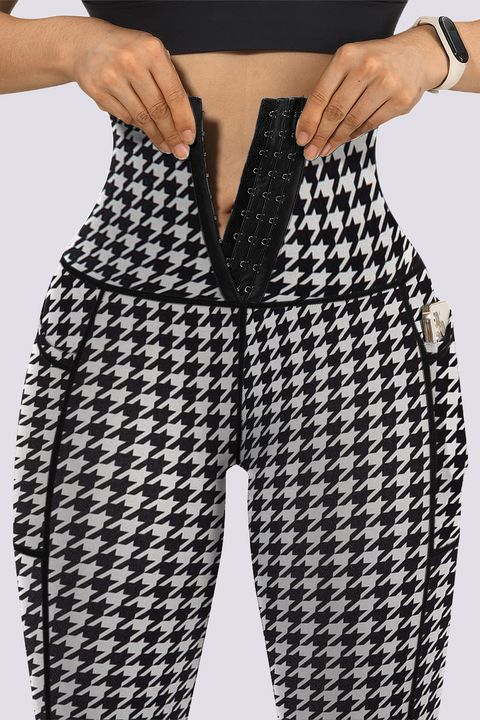 Flamingo Houndstooth Print Hook Front Tummy Control Sports Leggings