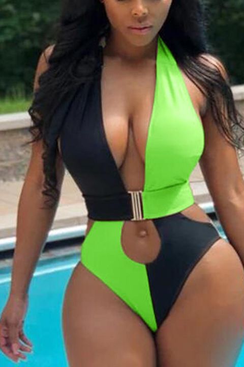 Two Tone Buckle Decor Cut Out Plunging Neck One Piece Swimsuit gallery 1
