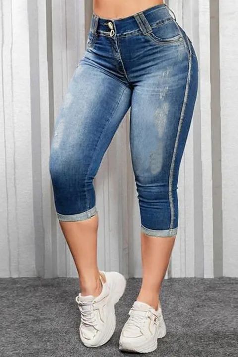 Ripped Roll Up Hem Capris Jeans gallery 1