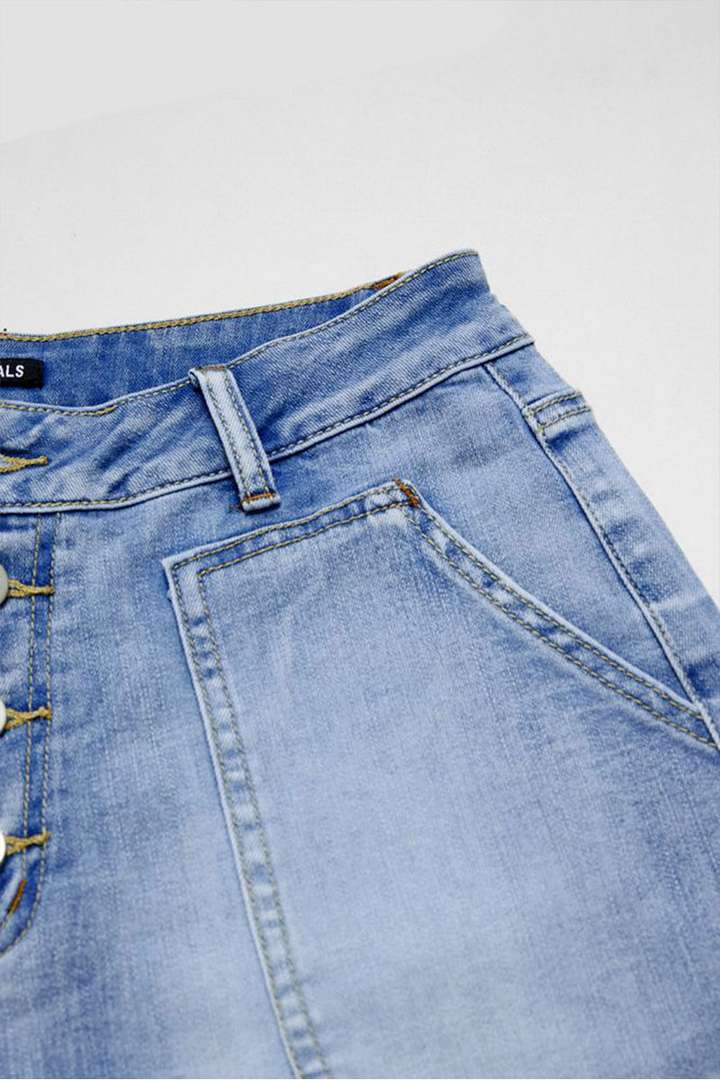Multi Pocket Button Fly Mid Rise Straight Leg Jeans Without Belt gallery 5