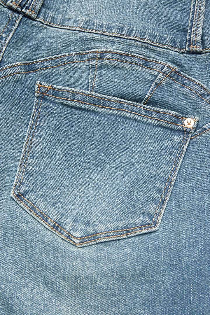Izplēstas pogas, šauras Capri Jeans galerija 13