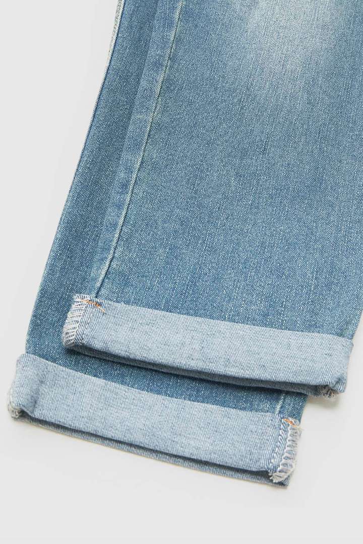 Mid Rise Capri Skinny Jeans Button Down Jeans Gallery 15