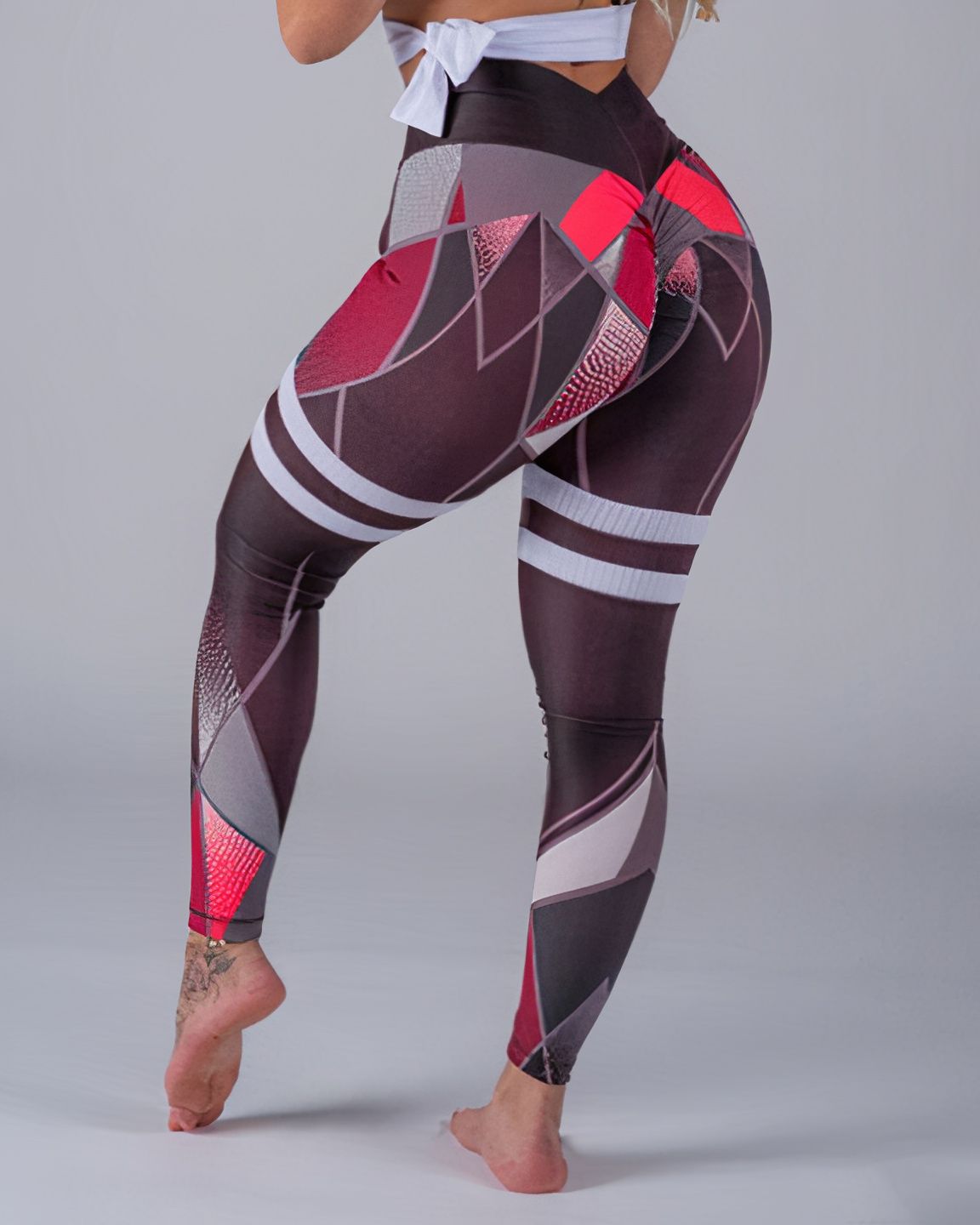 Allover Print Scrunch Butt Asymmetrical High Waist Sports Leggings gallery 1